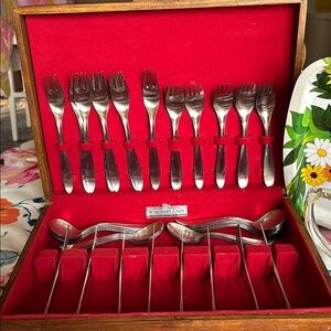 Elegant Silver and Red Dining Flatware Set